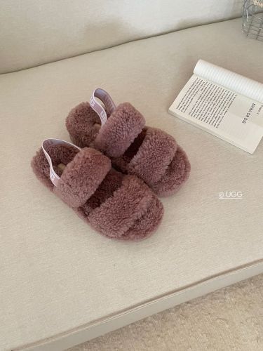 アグ サンダル スーパーコピー もこもこファー ロゴテープ スライドサンダル ピンク