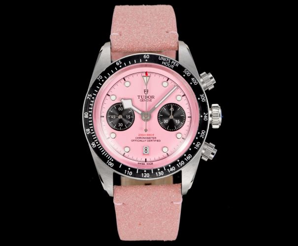 目を引く ピンク チューダー 時計 コピー 41mm ウォッチ ファッション