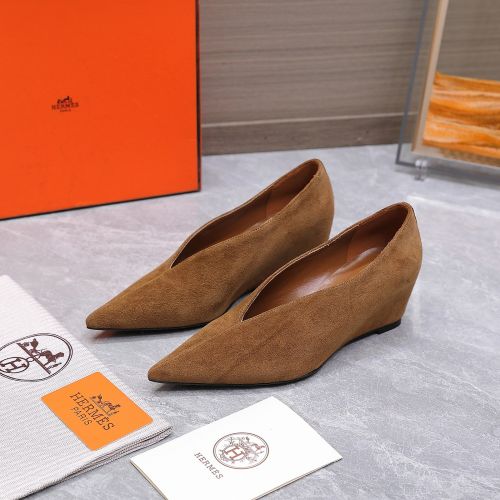 エルメス ルナパンプス スーパーコピー 洗練された ウェッジヒール スエード ブラウン