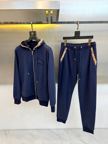 新品タグ付き⭐️2025FW⭐️セットアップ　フーディ⭐️ ネイビー　M 上品 カジュアル 上下セット プラダ セットアップ 偽物 メンズ