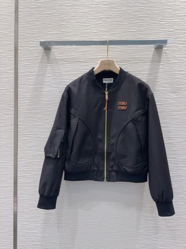 MIU MIUロゴ入り ボンバージャケット ミュウミュウ ジャケット 偽物 ブラック