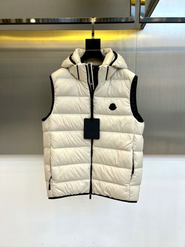 定番 フード付き ダウンベスト モンクレール ダウンジャケット 偽物 アイボリー