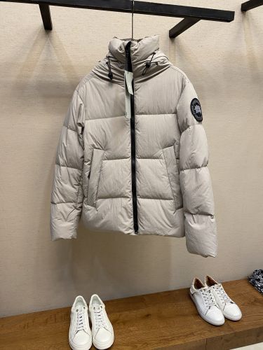 高機能 防風 防水 フード付き カナダグース ダウンジャケット スーパーコピー 