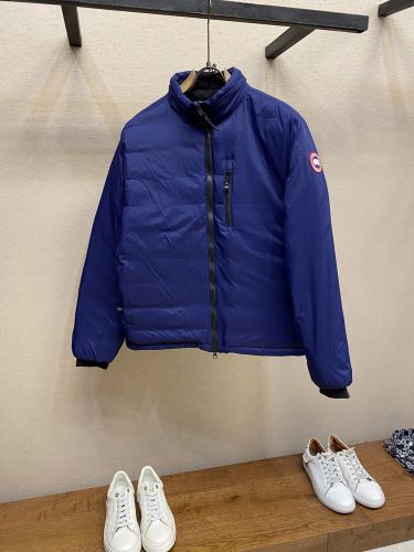カナダグース ダウンジャケット スーパーコピー シンプル スタイリッシュ ダウンブルゾン ブルー