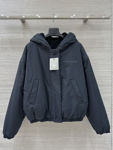 着回し リバーシブル フーディッドジャケット カナダグース ジャケット 偽物 ブラック