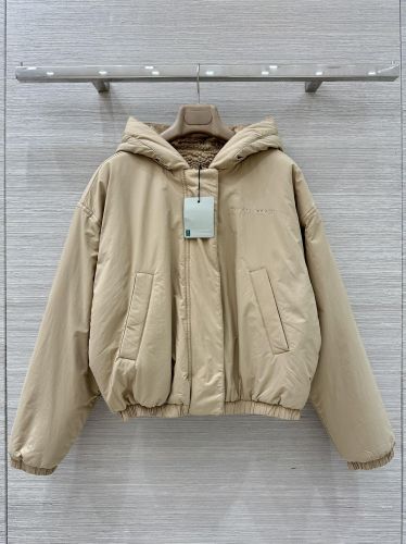 着回し リバーシブル フーディッドジャケット カナダグース ジャケット 偽物 ベージュ
