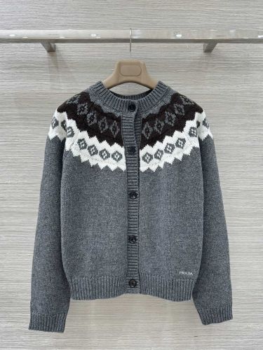 ノルディック柄 クルーネックカーディガン プラダ ニット 偽物 ウール
