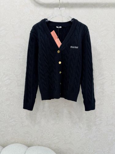 ウール ケーブル編み Vネック カーディガン ミュウミュウ ニット 偽物
