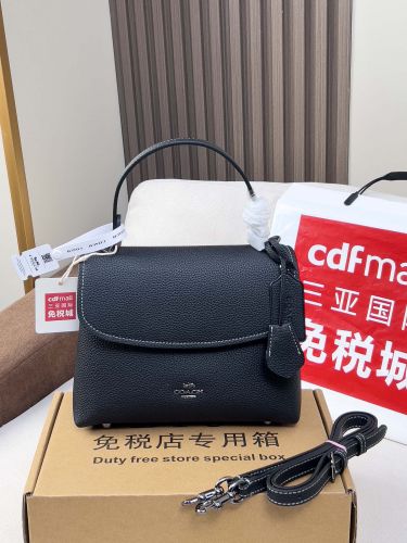 上品 クラシック レザー フラップ ハンドバッグ コーチ バッグ スーパーコピー ブラック