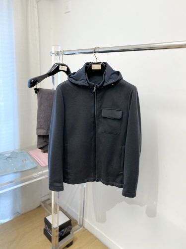 大人カジュアル フーデッドジャケット エルメネジルド・ゼニア ジャケット 偽物