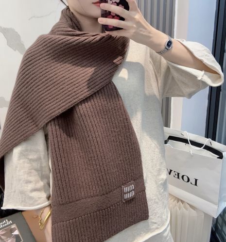 ルイ・ヴィトン マフラー LV エッセンシャル プレシャス ドラゴン マフラー・LV エセンシャル プレシャス ドラゴン ルイヴィトン