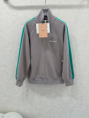 スタイリッシュ サイドライン トラックジャケット ミュウミュウ ジャケット 偽物
