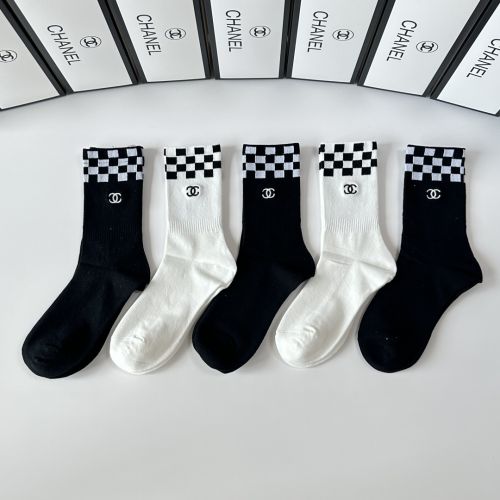 シャネル 靴下 スーパーコピー N級品 | 激安・偽物・通販優良店