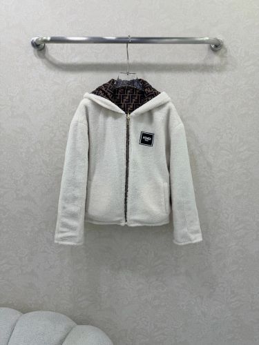 リバーシブル FF フリースジャケット フェンディ ジャケット コピー フード付き