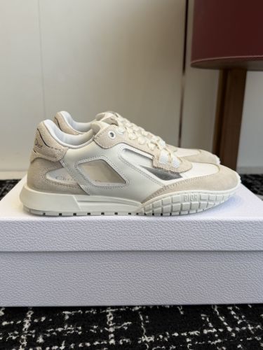 スタイリッシュ Dior Tech スニーカー クリスチャン・ディオール スーパーコピー レディース メンズ