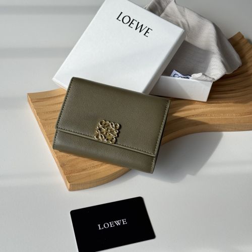 3つ折り財布 小銭入れ付き LOEWE ロエベ スーパーコピー コンパクト ウォレット グリーン