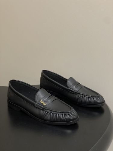 人気 エレガント YSL ル・ローファー イヴ・サンローラン モカシン スーパーコピー ブラック