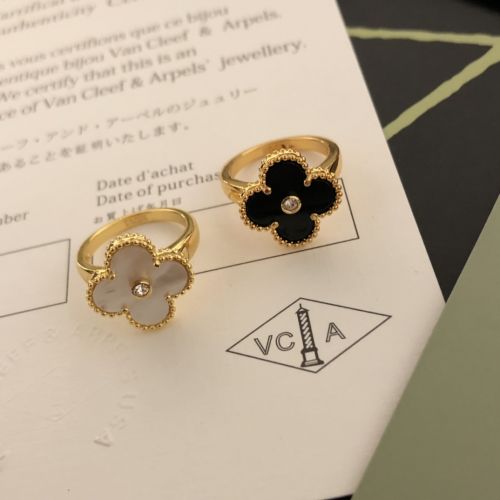 人気 四つ葉のクローバー ヴァンクリーフ&アーペル 指輪 コピー リング