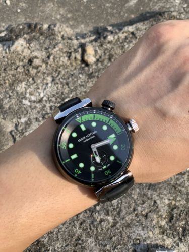 カジュアル スタイリッシュ 44mm ウォッチ ルイ・ヴィトン 腕時計 偽物
