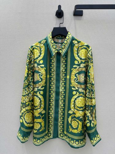 注目される バロッコプリント シルクシャツ ヴェルサーチ シャツ コピー