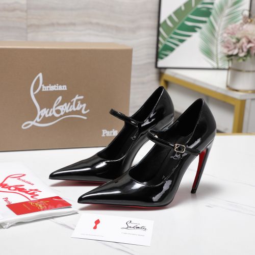 クリスチャン・ルブタン スーパーコピー 激安 スニーカー・財布