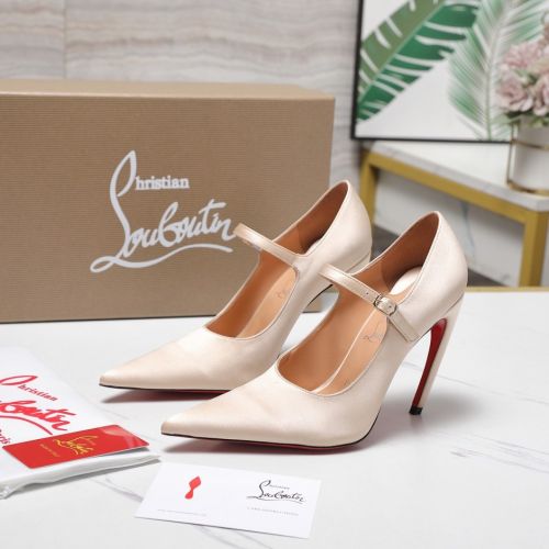 クリスチャン・ルブタン スーパーコピー 激安 スニーカー・財布