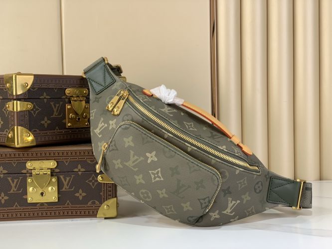M26933 ラッシュ･バムバッグ ルイ・ヴィトン バッグ スーパーコピー
