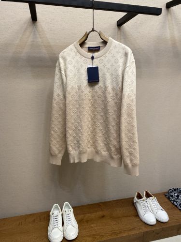 25AWモノグラム ロングスリーブコットンクルーネック 1AIWEB モノグラム ロングスリーブクルーネック ルイ・ヴィトン セーター コピー