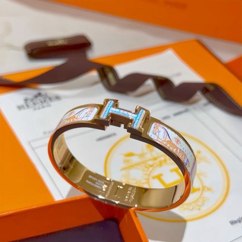 エナメル＆ゴールド Hクラスプ バングル エルメス ブレスレット 偽物