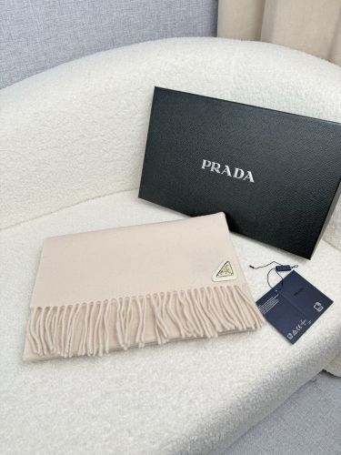 プラダ スカーフ 偽物 ウール＆カシミヤ トライアングルロゴ マフラー ベージュ