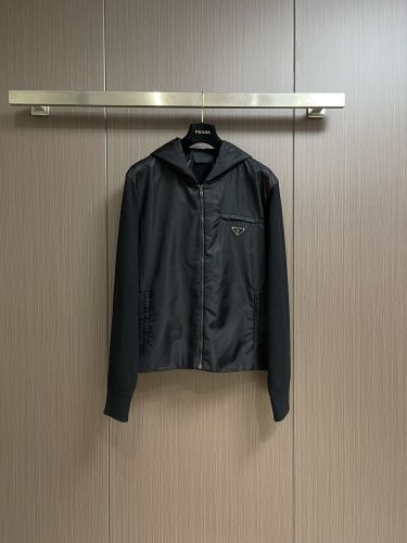 プラダ ジャケット 偽物 洗練された 切り替え ジップアップジャケット ブラック
