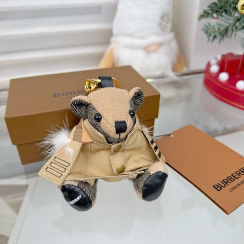 遊び心満載 トーマスベア チャーム バーバリー キーホルダー 偽物