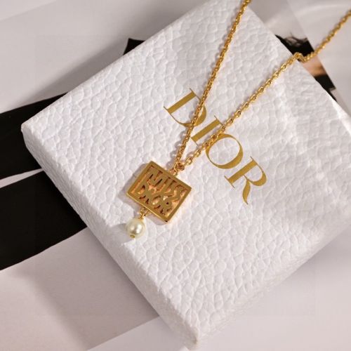 エレガント MISS DIOR ネックレス クリスチャン・ディオール ネックレス 偽物