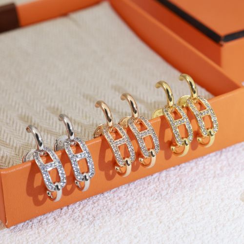 タイムレスな気品 パヴェビジューピアス エルメス イヤリング 偽物 アクセサリー