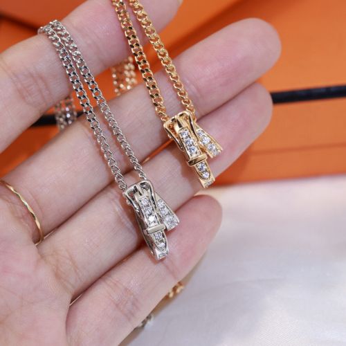 ベルトバックル モチーフ パヴェダイヤモンド ネックレス エルメス 偽物