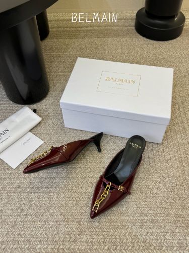 バルマン サンダル コピー ゴールドチェーン レザー ポインテッドトゥ ミュール ボルドー