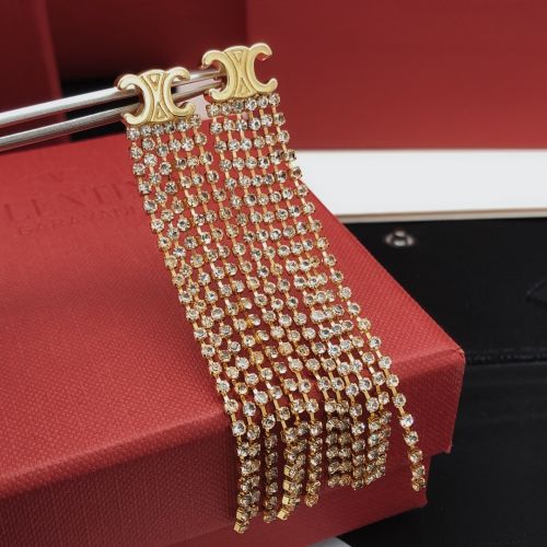 セリーヌ トリオンフ ロング クリスタル フリンジ ピアス 偽物 イヤリング
