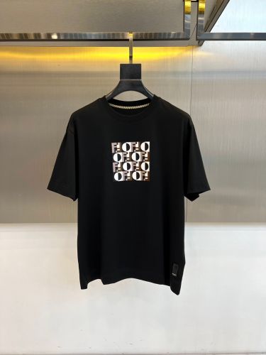 ベーシック ロゴ刺繍 フェンディ Tシャツ 偽物 クルーネック 半袖Tシャツ ブラック