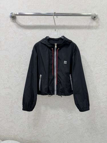 クロップド フーデッドジャケット ミュウミュウ ジャケット 偽物 ブラック