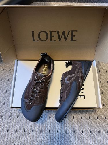新作★お洒落 カジュアル LOEWE ロエベ グリップ スニーカー コピー ブラウン