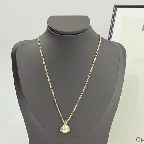 シャネル ネックレス 偽物 合わせやすい CCロゴ パール ペンダント