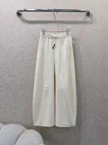 カジュアル お洒落 カーブパンツ シャネル パンツ コピー オフホワイト