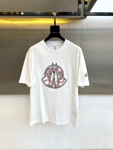 定番 カジュアル ロゴ クルーネック 半袖Tシャツ モンクレール Tシャツ 偽物 ホワイト