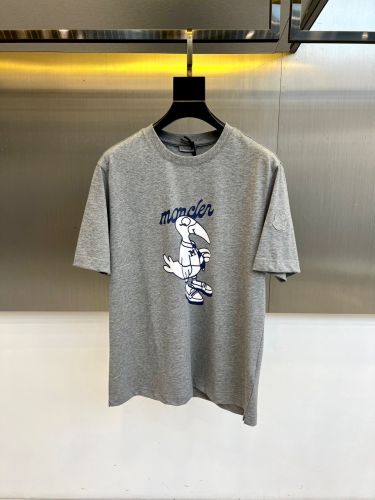 遊び心あふれる プリント 半袖Tシャツ モンクレール Tシャツ 偽物 グレー