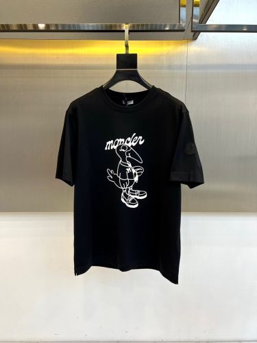 遊び心あふれる プリント 半袖Tシャツ モンクレール Tシャツ 偽物 ブラック