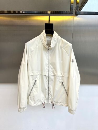 シンプル ロゴ入り スタンドカラー ブルゾン モンクレール ジャケット 偽物 ホワイト