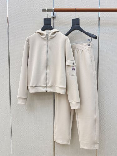 ジップアップパーカー＆スウェットパンツ 上下セット モンクレール セットアップ 偽物 アイボリー