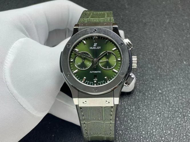 人気 爽やか ウブロ クラシック・フュージョン 45mm コピー おしゃれ メンズ腕時計