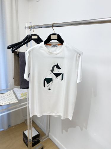 カジュアル ホース レザーパッチ クルーネック エルメス Tシャツ 偽物 ホワイト