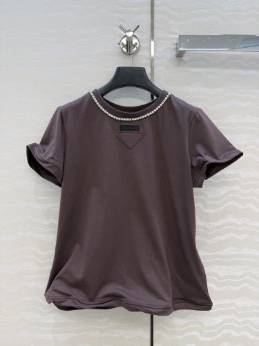 シンプル ビジュー装飾 半袖Tシャツ プラダ Tシャツ 偽物 コットン ブラウン